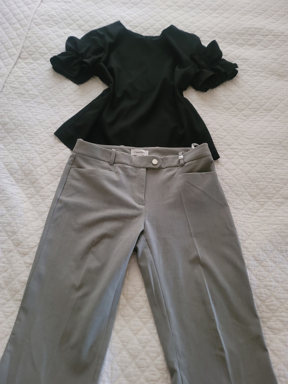 Banana Republic &  Calvin Klein Gray Wide-Leg Pants - Women's